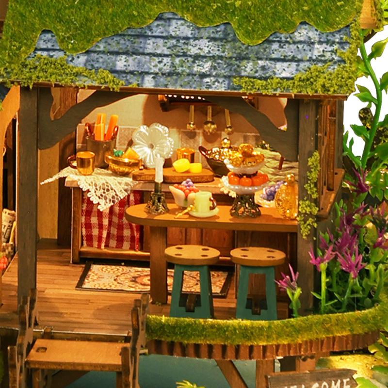 DIY Miniaturhaus Waldabenteuer Set Tiny House Modell mit Puppenhaus & Bücherregal Kreatives Geburtstagsgeschenk für Freunde & Erwachsene