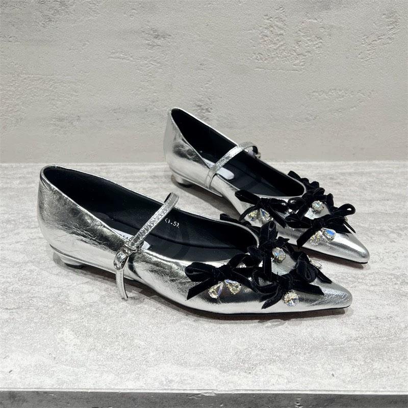 Women Sexy Pointed Toe Shoes Luxury Crystal Bow Sandals Dress Party New 2025 Designer Summer Loafers Buckle Shallow Zapatillas