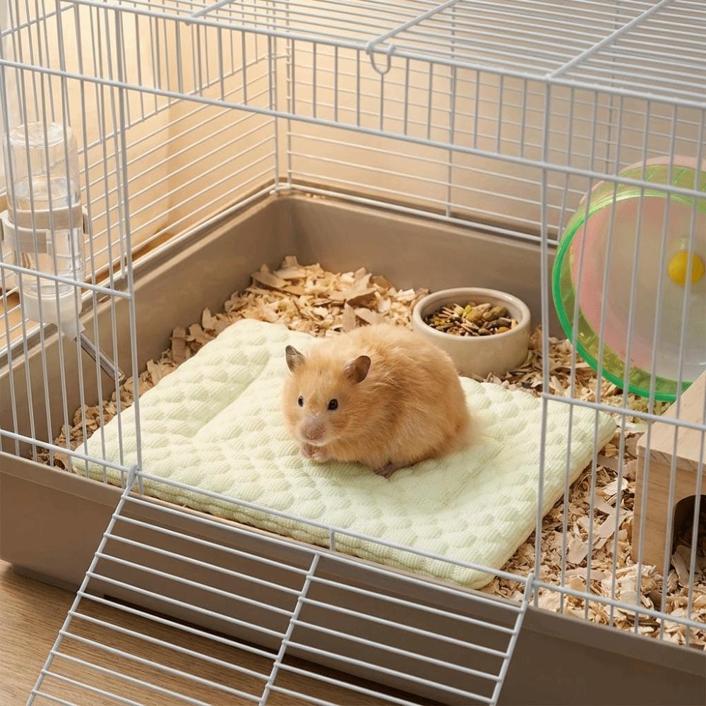 Breathable Hamster Cooling Mat Soft Hamster Nest Mat Portable Guinea Pig Bed Pad Cage Mat