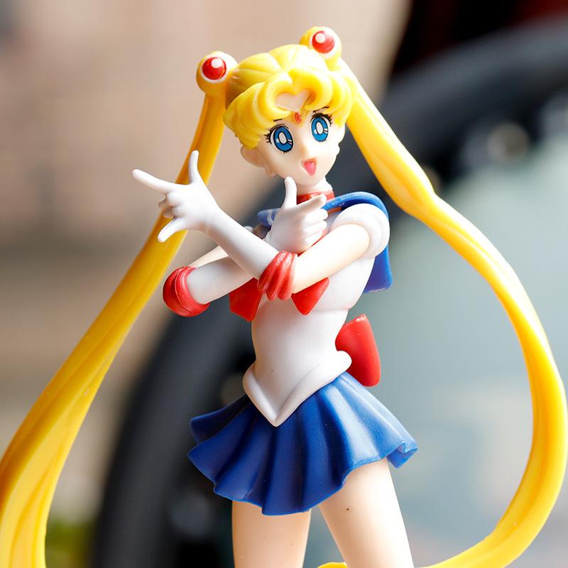 17cm Cartoon cute girl Sailor Moon Anime Figure PVC Action Anime Figure Model Kawaii Doll Desktop Ornaments