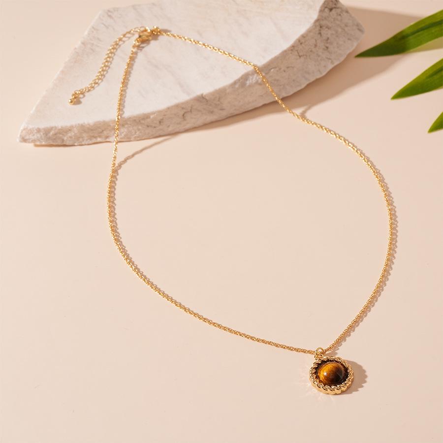 Maillard-Style Tiger Eye Round Retro Minimalist Clavicle Necklace for Women