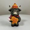 Halloween Hochlandkuh Harzfigur Ornament Schottisches Kultursymbol Handgefertigt Kürbis Ahornblatt Kuh Statue