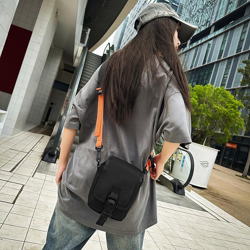 Trendy brand fashion shoulder bag versatile light casual simple foreign style men's and women's messenger bag