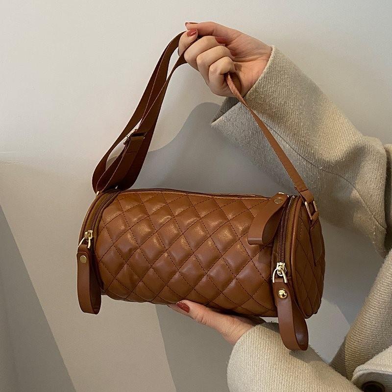 Fashion-forward Cylinder Shape Women's Sling Bag Ideal For Daily Use With Soft Pu Material