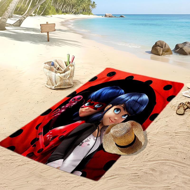 Miraculous Ladybug Zeichentrickfilm Aufgedruckt Schnelltrocknendes Strandtuch Super Saugfähig Weiches Leichtes Badetuch für Pool Sommerreisen