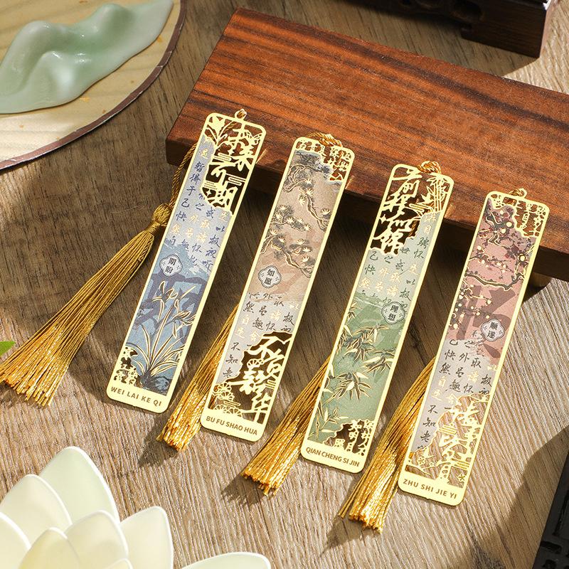 Retro Metal Bookmark Hollow Bronzing Book Mark With Tassel For Reader Writers Lovers Students Stationery Gifts School Supplies
