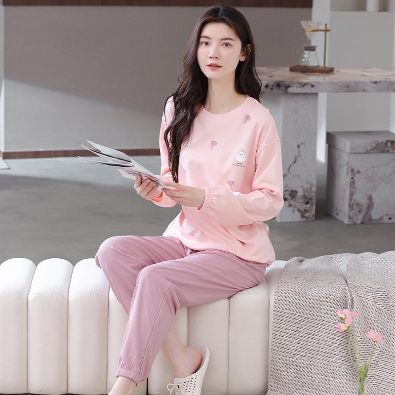 100% Cotton Women's Pajama Set – Breathable, Sweat-Absorbent, Long Sleeve Crew Neck for Indoor & Outdoor Wear (Autumn/Winter)