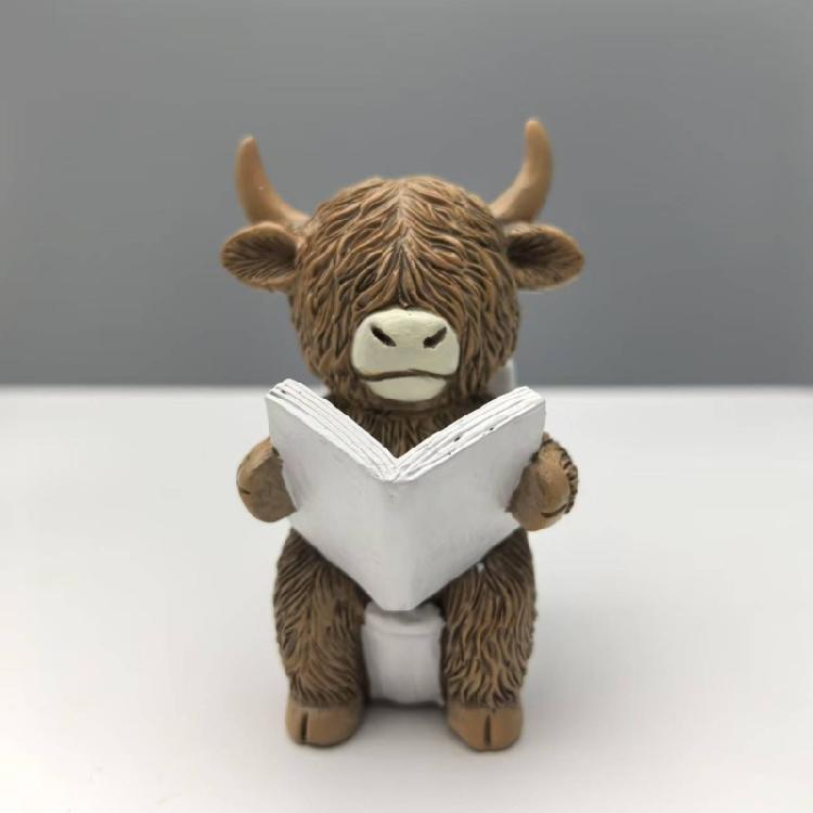 Creative Resin Animal Figurine Toilet Seat Cow Statue Sculpture Decorative Accent For Bathroom Counter top Display
