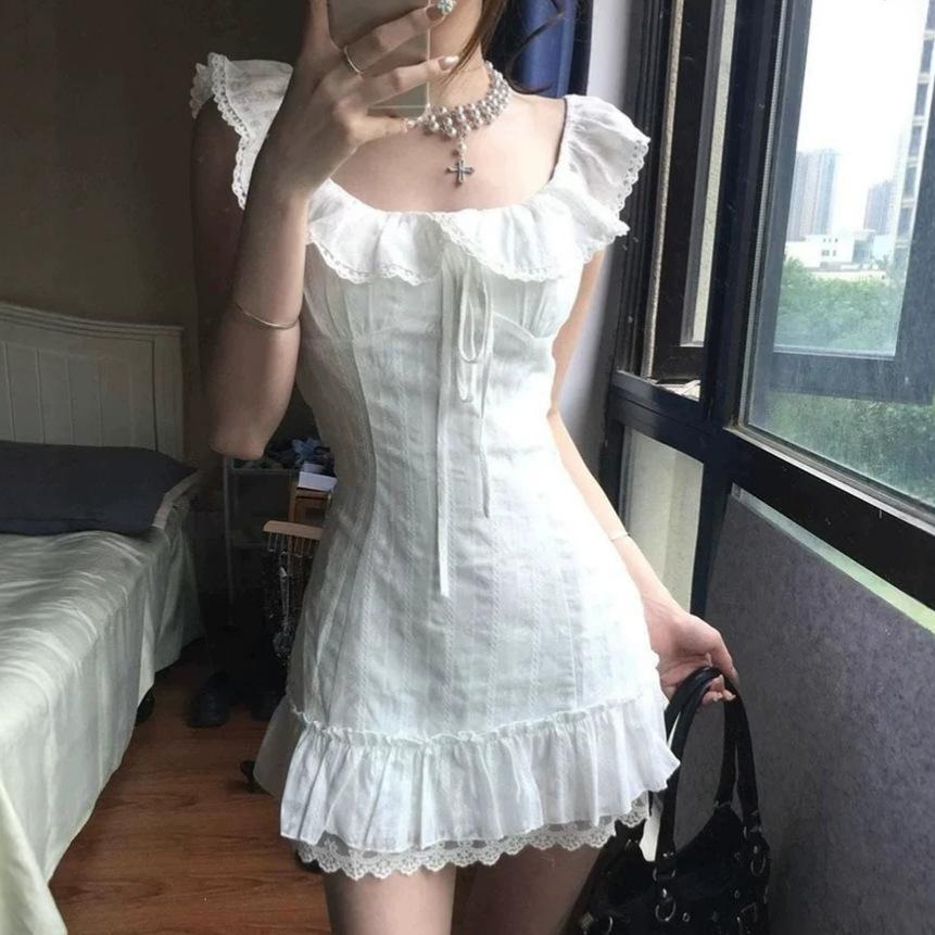 White dress short female summer beautiful pinched waist first love white skirt summer beautiful super beautiful small foreign dress