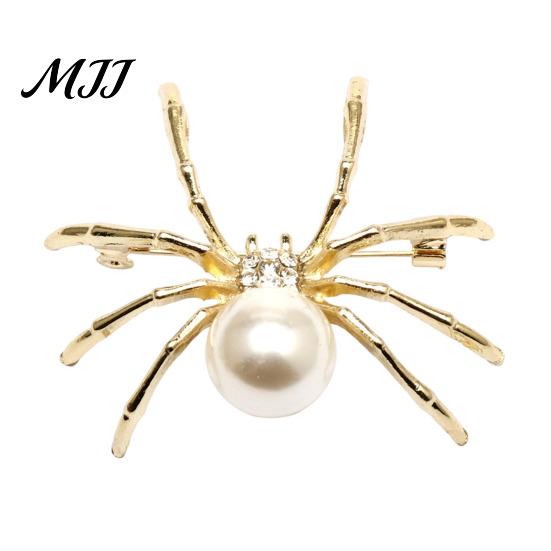 Creative Gift for Her Spider Brooch Pin Women Men, Faux Crystal Gothic Decorative Coat Insect Brooch, Halloween Punk Vampire Costume Accessories