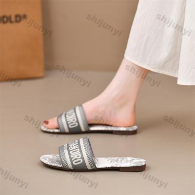 Women's One Word Slippers 2025 Summer Comfortable Breathable Casual Flats Embroidery Lightweight Outdoor Beach Sandals