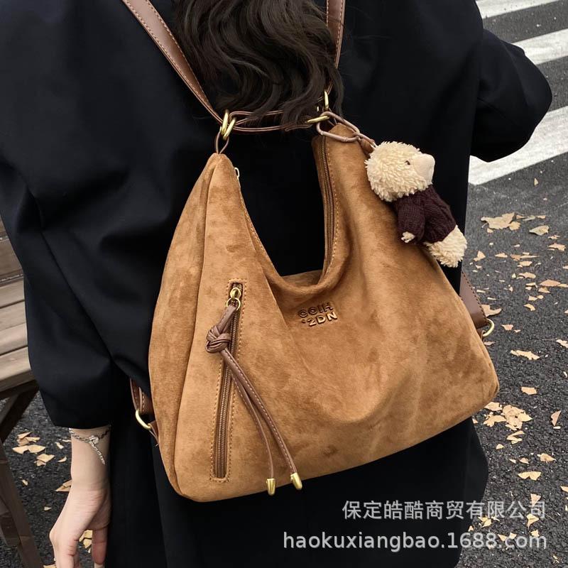 Lässige Pendler-Tragetasche Damen große Kapazität 2025 neue Schulter-Umhängetasche Retro-Mode leichter Rucksack