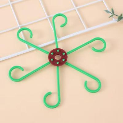 Zatravnění a úprava terénu – Podpěry pro rostliny