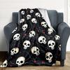 1pc Skull Pattern Blanket Warm, Cozy, And Soft, Suitable for Sofas, Beds, Cars, And Office Use.Perfect for Camping And Travel, Making It a Great Gift