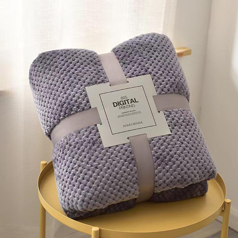 Thick Solid Pineapple Grid Flannel Blankets Coral Fleece Air Conditioning Blanket For All Seasons Lightweight Cozy Nap Bedspread