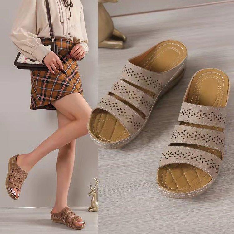 Large size casual sandals women 2025 European and American new flat bottom thick sole one word slope heel woven solid color sandals