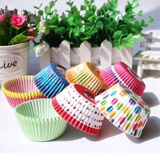 Bunte Muffin-Kuchen-Cupcake-Backförmchen-Hülle-Werkzeug(100 Stück haben alle die gleiche Farbe)100pcs / set
