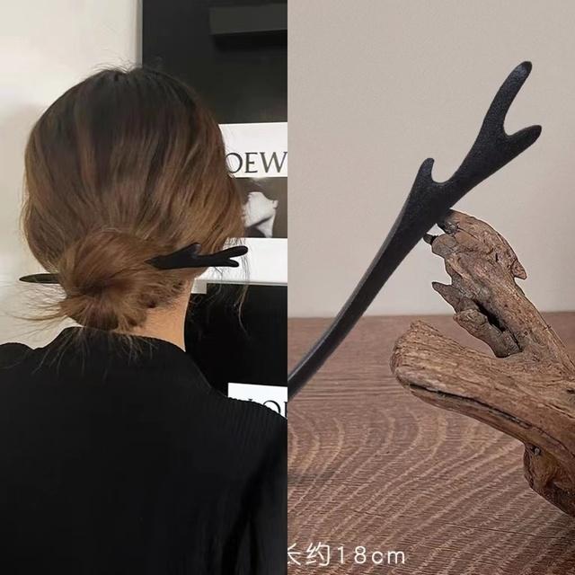 AISHG Retro Hair Clips Pins Women Wood Hair Sticks Natural Chopstick Shaped Hairpin Classic Ethnic Girl Hair Accessories Jewelry