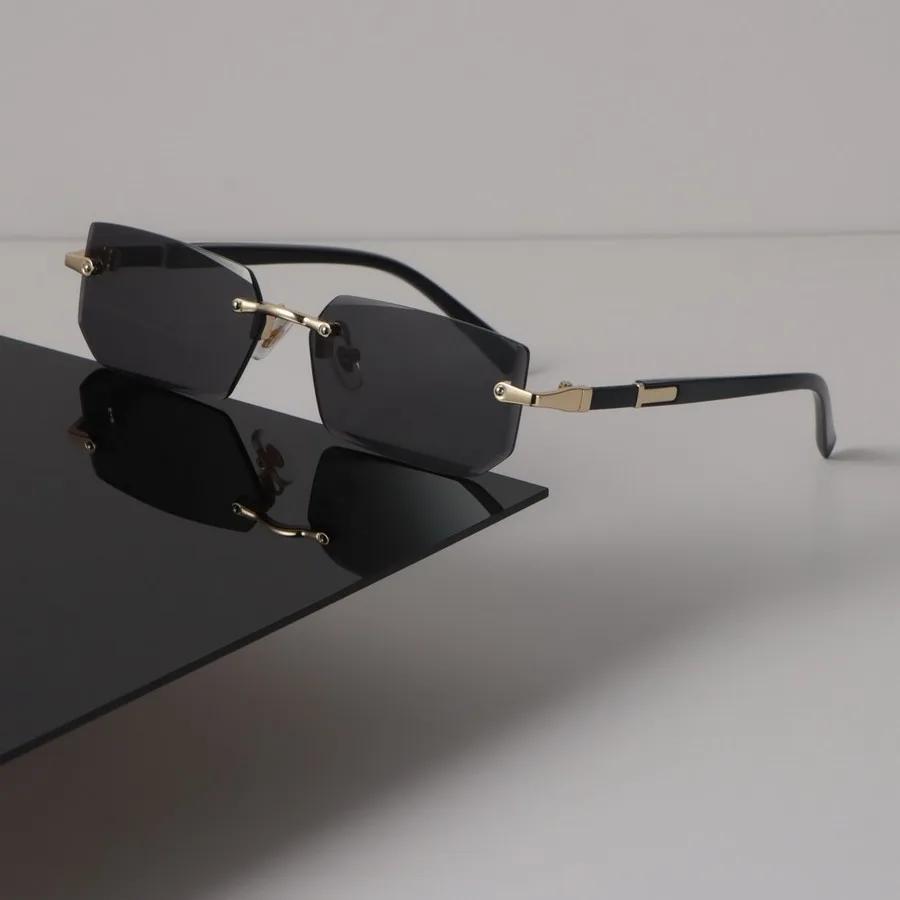 Sunglasses Women Fashion Men Square Design Sun Glasses Vintage Female Male Plastic Frame Stylish