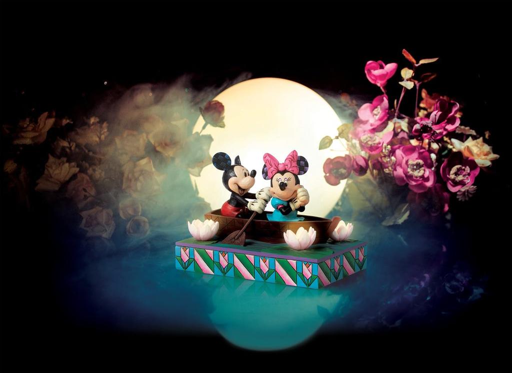 Disney Traditions Mickey & Minnie LED Love Rowboat 6016328
