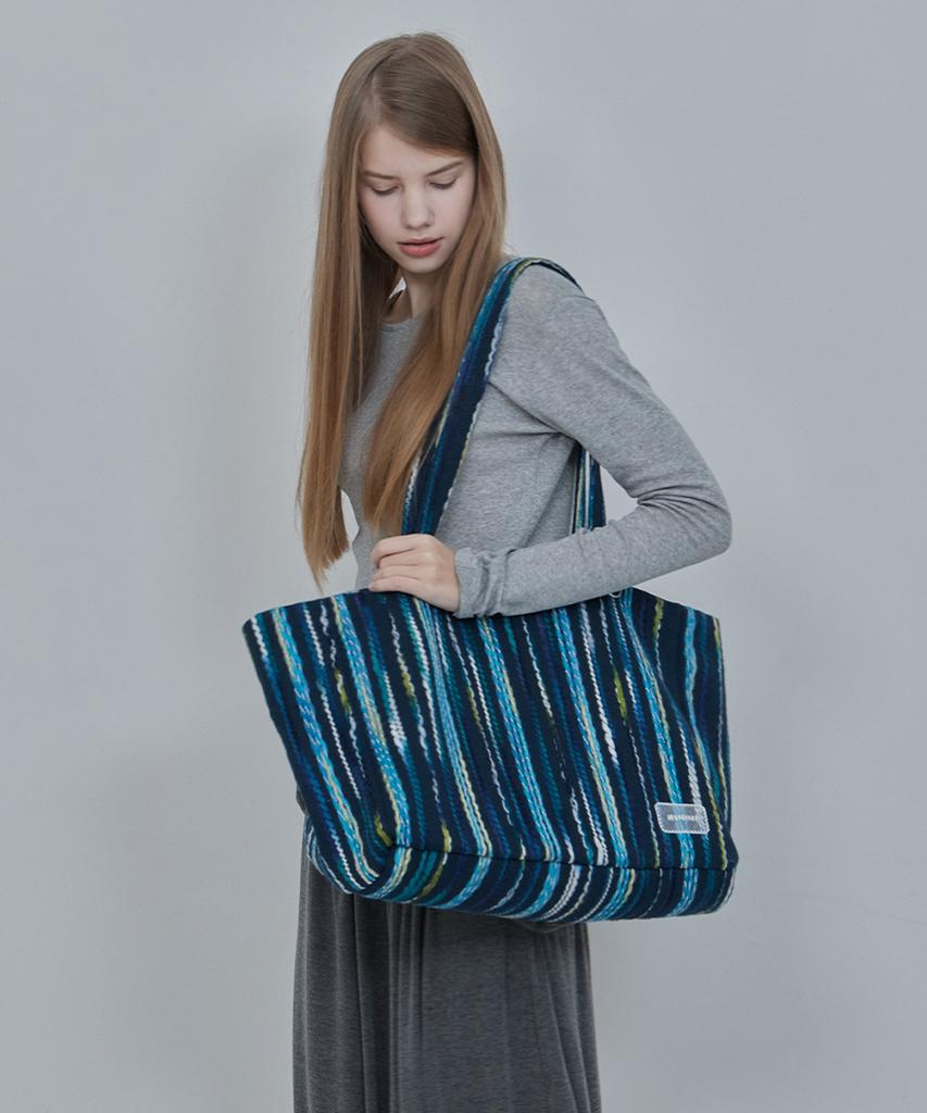 Kimimi Fuzz Stripe Maxi Shoulder Bag Navy