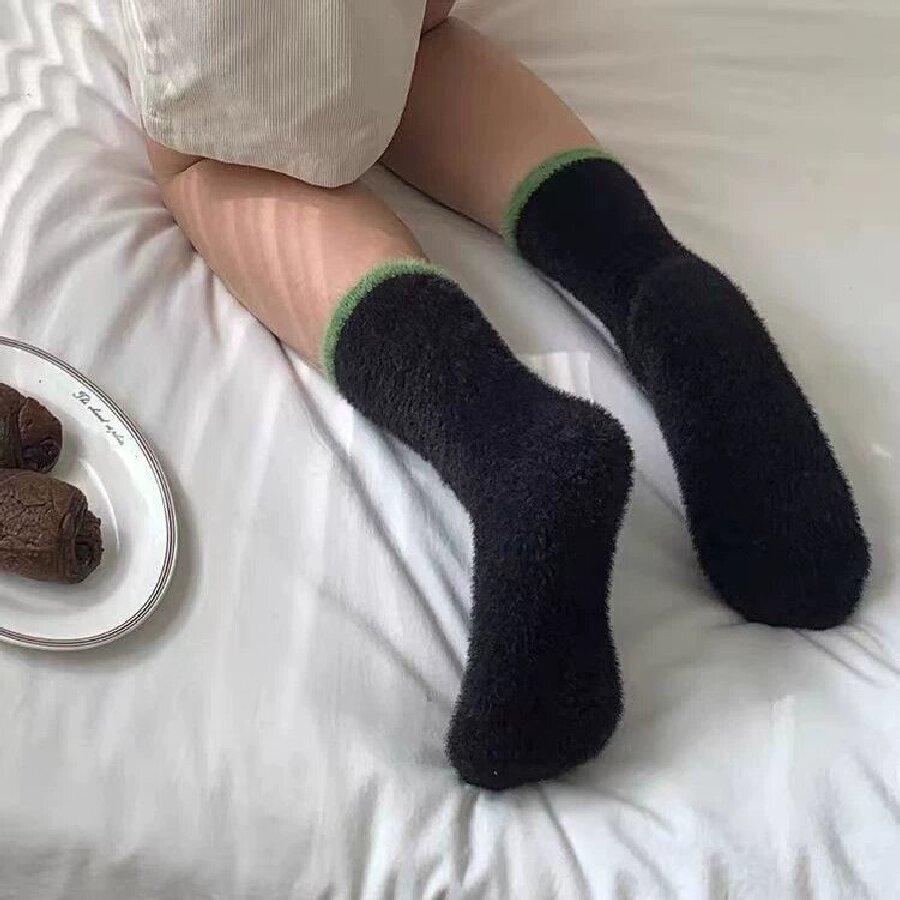 

1 Pair Solid Cozy Hairy Mink Velvet Socks Women Autumn Winter Hosiery Thick Warm Sleep Bed Floor Home Fluffy Kawaii Socks One Size