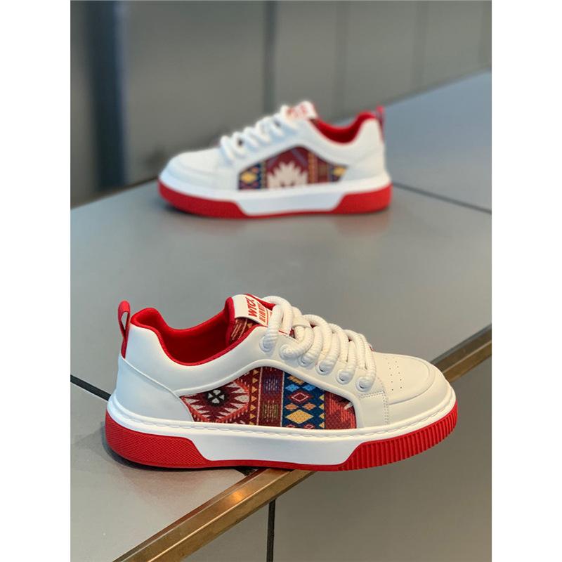 Neue Low-Top-Board-Schuhe, bestickt und bedruckt, Freizeitschuhe, DJ im Herbst