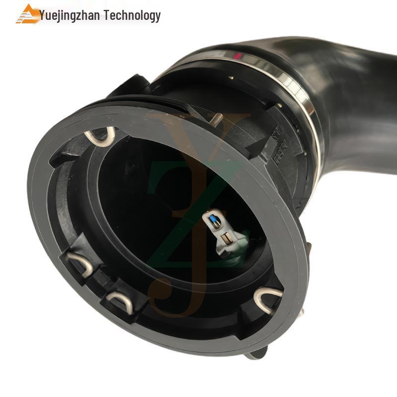 Intercooler Pipe for Land Rover Discovery 5 & Range Rover (LR117083, LR062408, LR084256, LR116344)