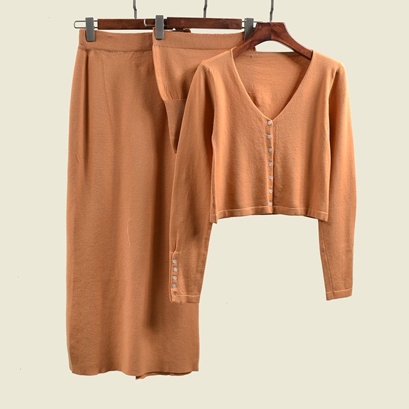 

Топ-бандо с V-образным вырезом, юбка с высокой талией, вязаный кардиган Orange Yellow All yards