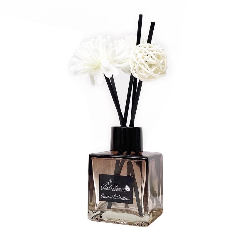Long-Lasting Gardenia Aroma Diffuser for Home, Hotel, Bedroom, Bathroom – Fireless Essential Oil Perfume