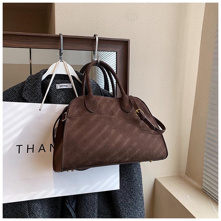 Women's Large-Capacity Tote Bag - Versatile Crossbody Handbag for Autumn/Winter 2024