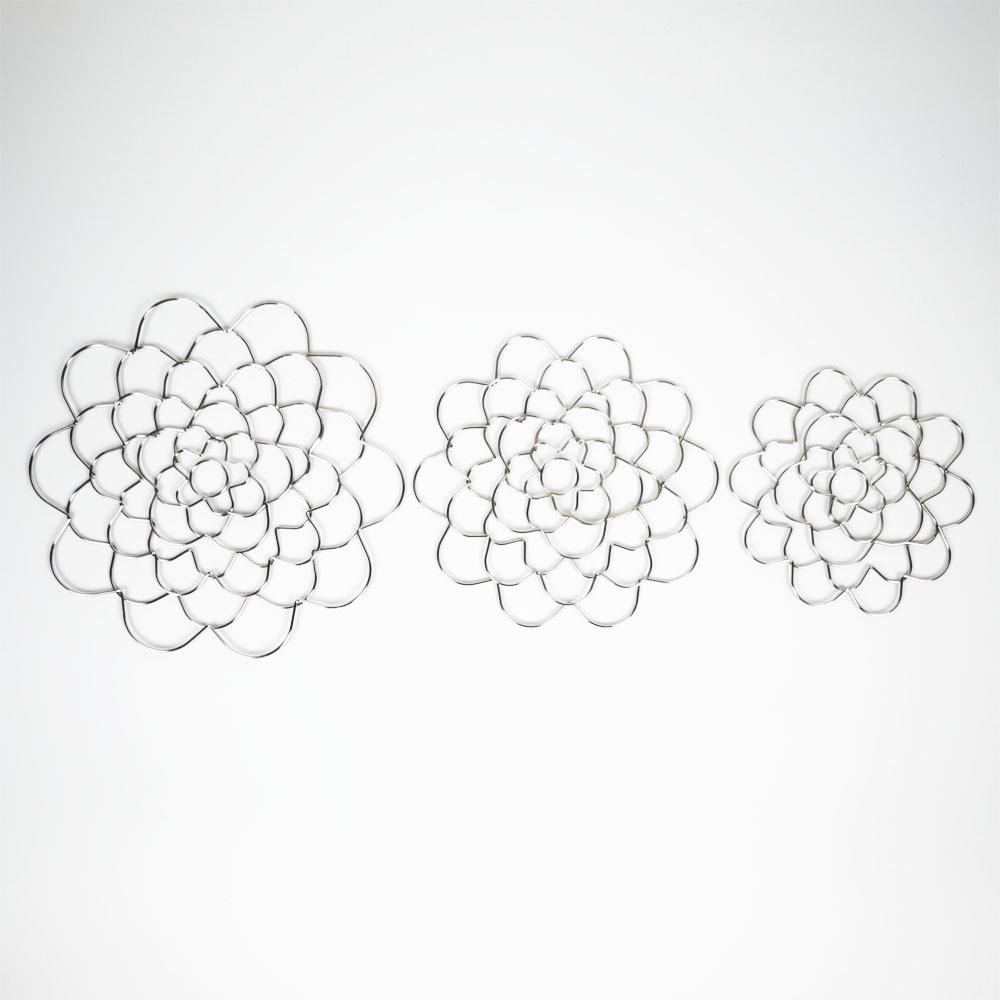 Foldable Metal Laser-Cut Floral Arrangement Grid – Trending Flower Arranging Aid