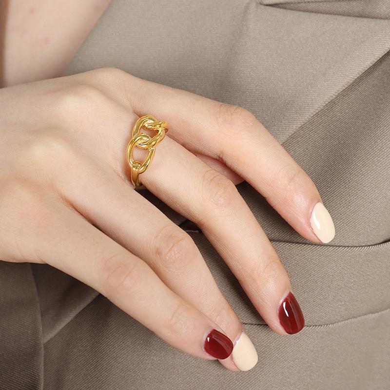 European & American Geometric Irregular Large Chain Open Ring – Luxurious Non-Fade Gold Plated Jewelry.