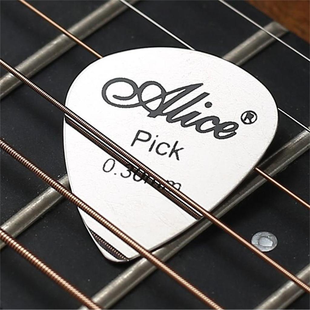 Metal Guitar Picks 5Pcs/10Pcs Durable Professional Bass Ukelele Guitar Picks Electric Guitarra Accesorios