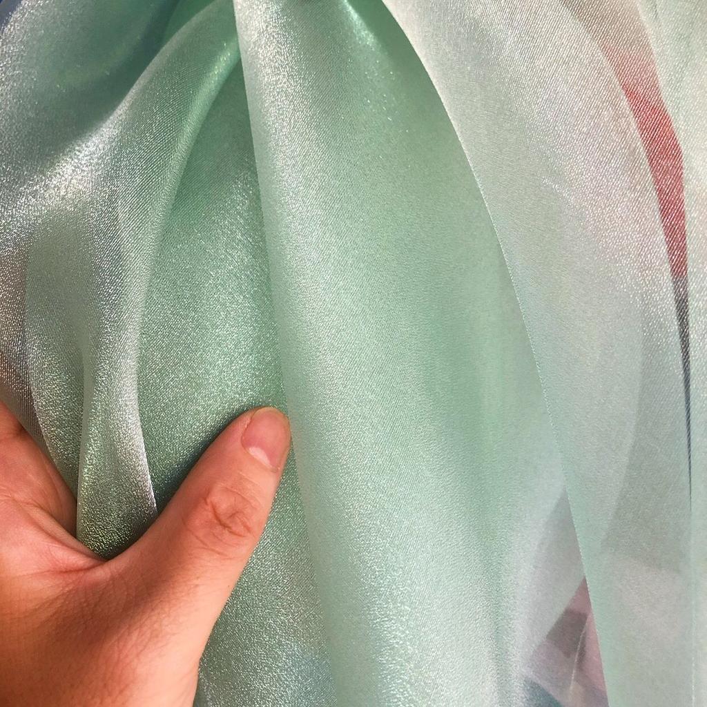 Cloudy Chiffon Fabric with Sheen Slightly Stiff Texture Suitable for Wedding Dresses Formal Gowns and Designer Clothing Fabrics