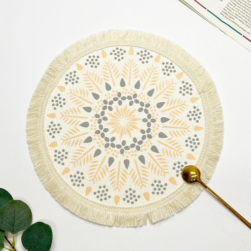 Bohemian Cotton Thread Placemat Nordic Fabric Woven Round Mat Home Kitchen Heat Insulation Anti-scald Mat Tassel Table Coaster