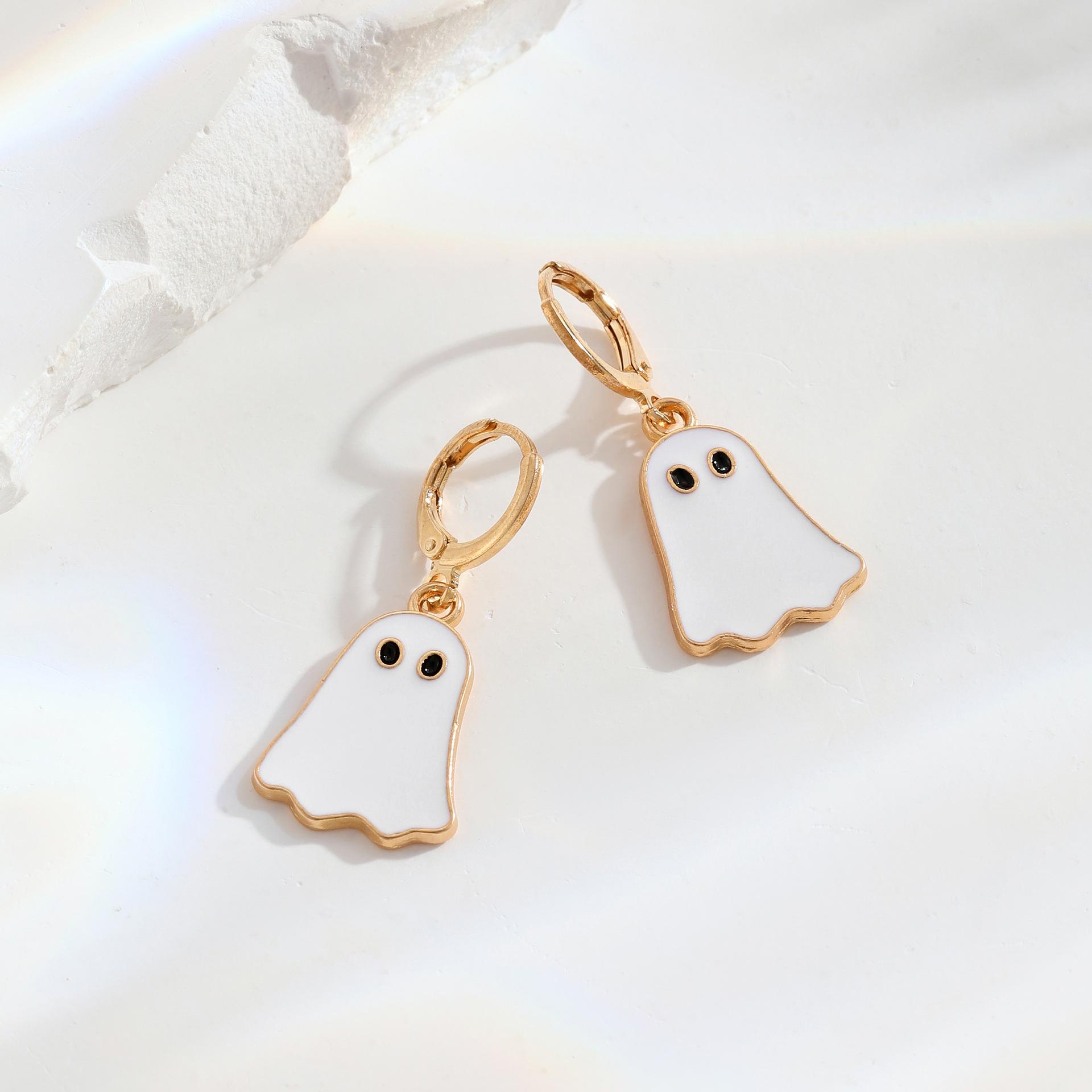 

Золотые очаровательные серьги-привидения с уникальным дизайном, идеально подходящие для Хэллоуинских мероприятий золотой