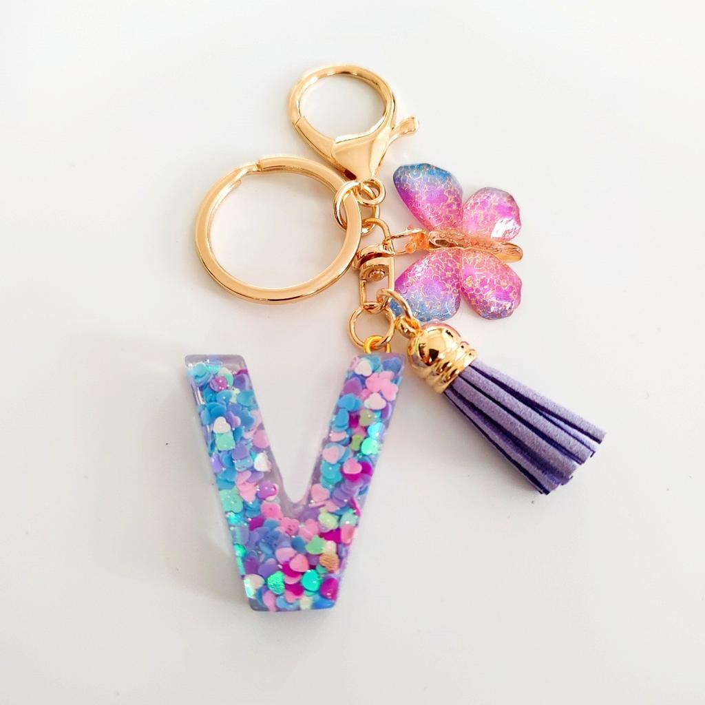 Fashion butterfly fringe initial keychain Drop glue Blend sequin A-Z26 letter keychain Cute Ladies Student Bag Accessory Gift