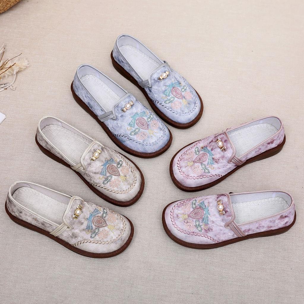 Flats Shoes for Women Embroidered Loafers Lightweight Dress Shoes Cozy Round Closed Toe Breathable Flats Women's Platform Anti-Slip Walking Shoes