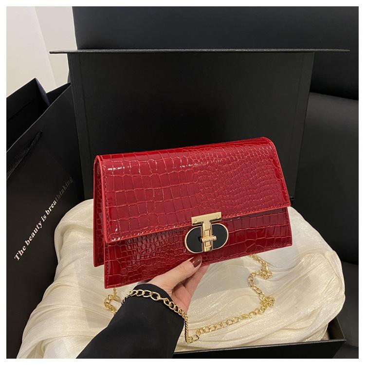 

Stone pattern women s bag European and American retro fashion chain crossbody small square bag solid color high texture travel foreign style shoulder