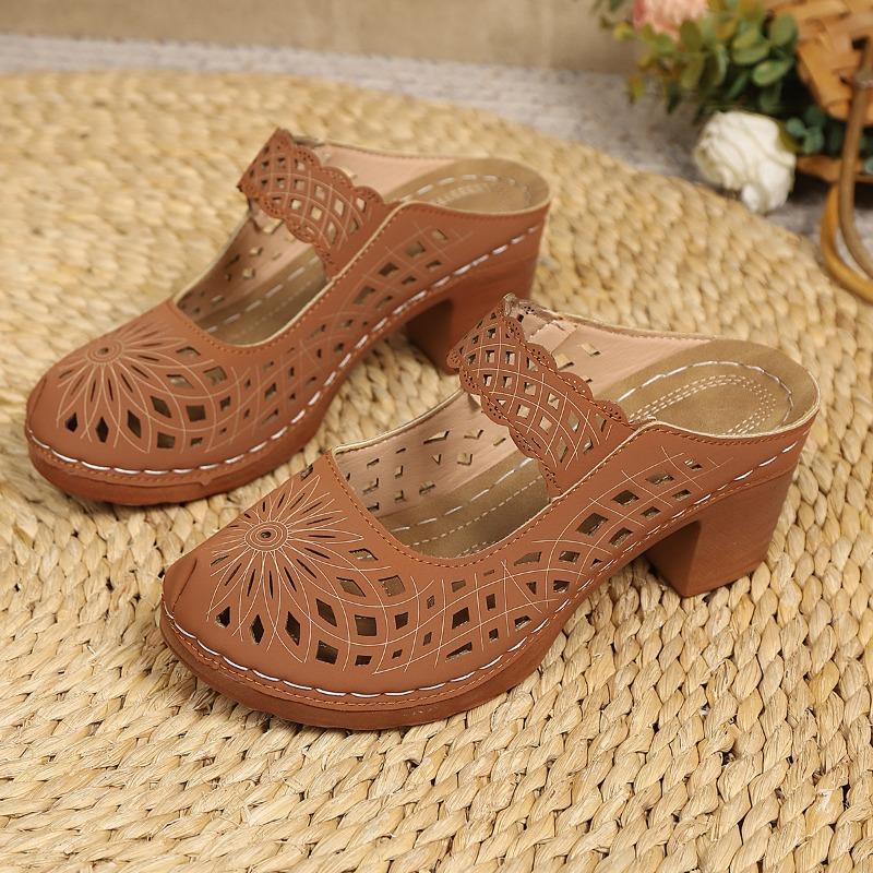 Women's Summer New Large Size Women's Sandals Retro Block Heel Slippers Large Size Cutout Wedge Sandals