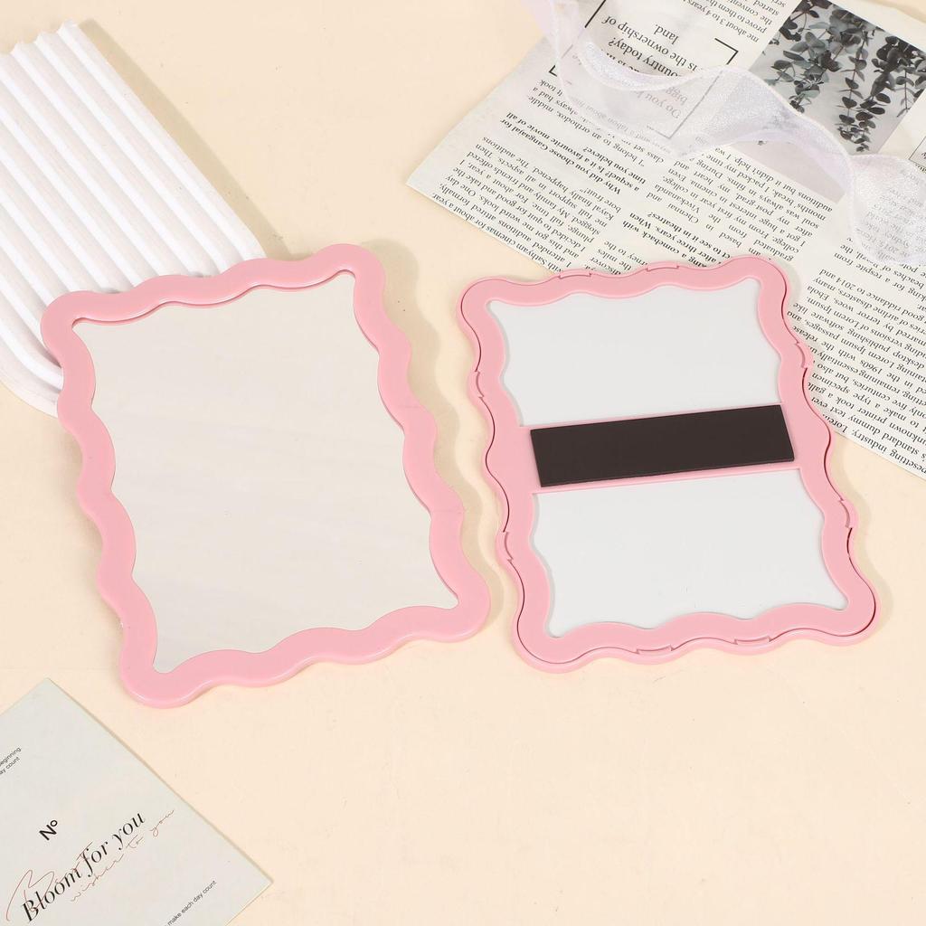 HD Magnetic Makeup Mirror - Single-Sided, Attachable To Iron Surfaces, Ideal for Dressing Tables