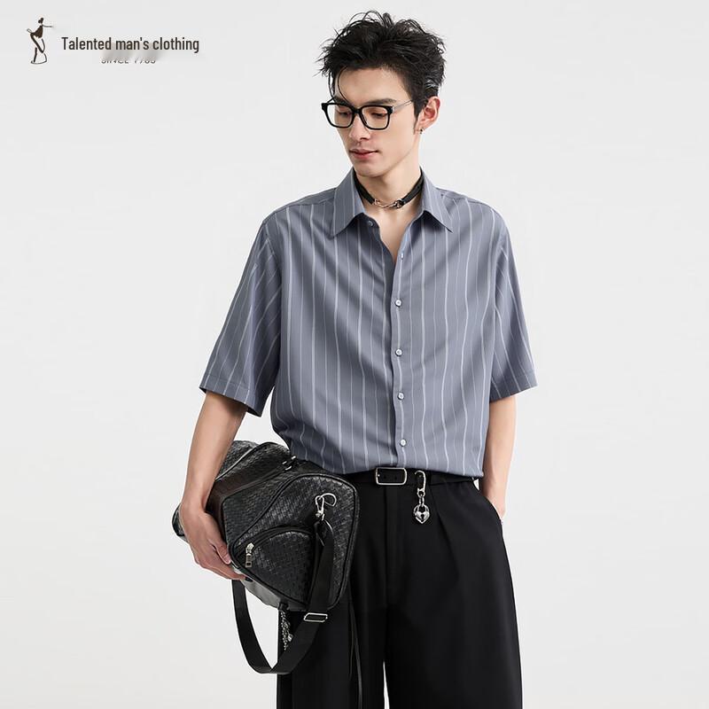 Men's Vertical Stripe Jacquard Short Sleeve Shirt