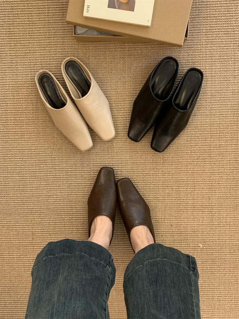 Fashion Mules Women Covered Toe Heels Slippers Female Outdoor Summer Sliders High Quality Flat Heels Casual Outdoor Dress Mules Shoes