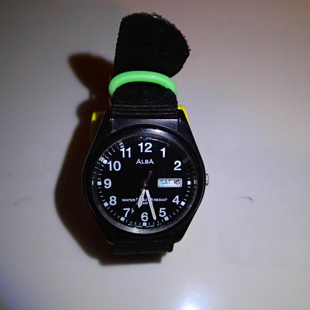 ALBA Quartz wristwatch, day of the week, date display, 5 ATM water resistant, military style