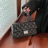 Autumn and winter new fashion diamond chain bag single shoulder oblique span small square bag