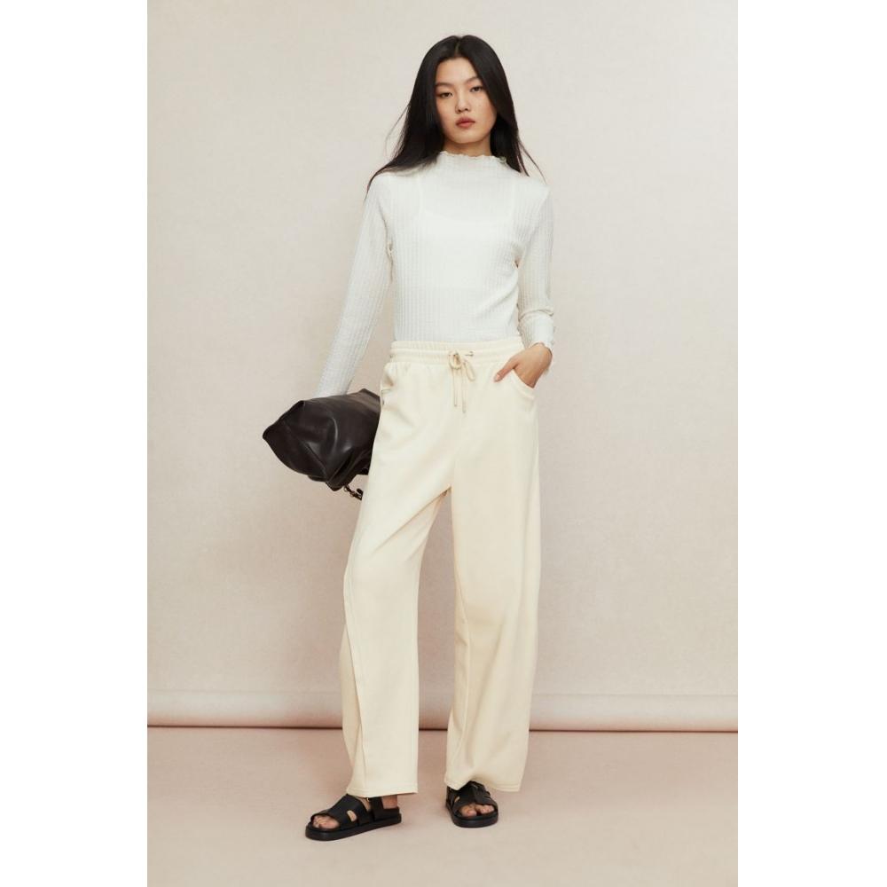 

Спортивные брюки HM Balloon Leg кремовые