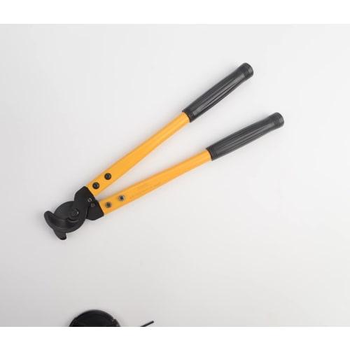 IWISS Heavy-Duty Cable Cutter, LK-125A, for Copper and Aluminum Wires up to 125 sq.