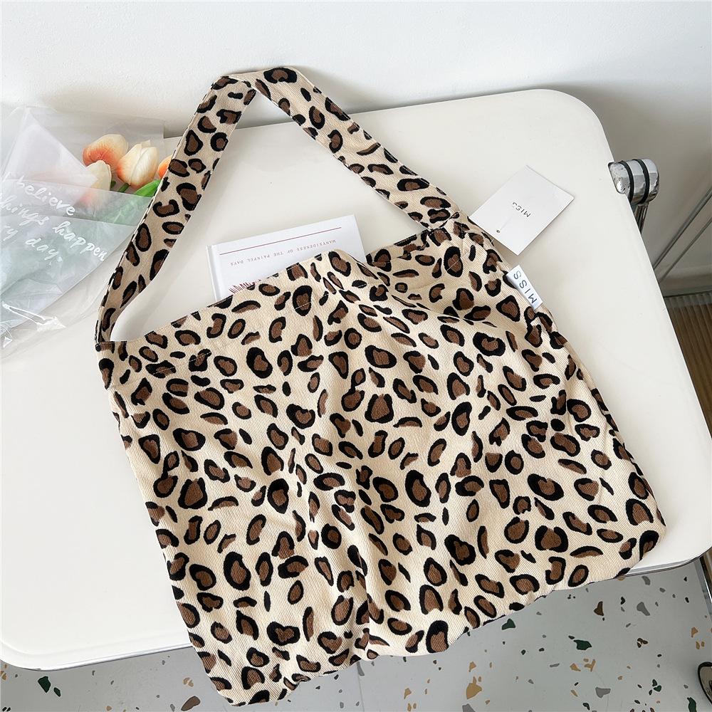 

Вязаная сумка для мобильного телефона для женщин на весну и осень, симпатичная мультяшная универсальная сумка на одно плечо с диагональным поперечным ремешком, дорожный кошелек для монет, маленькая сумочка 40*35cm