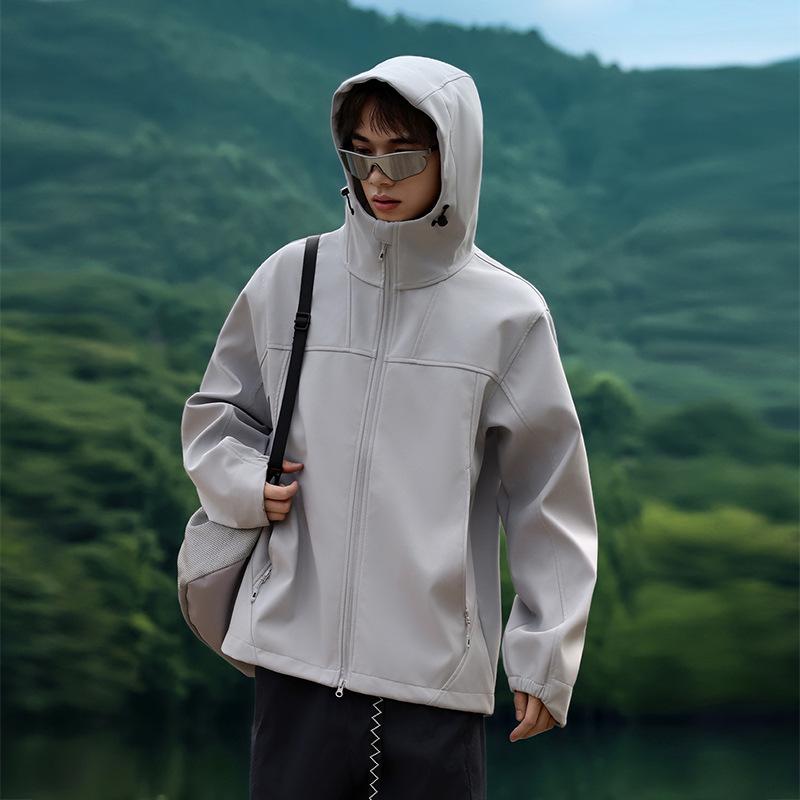 Unisex Windproof Water-Repellent Softshell Jacket: Spring/Autumn Lightweight Outerwear with Custom Logo
